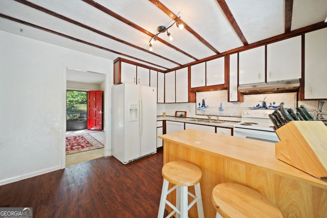 3045 Richmond Road, Woodstock, GA 30189