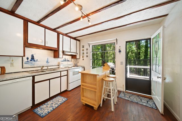 3045 Richmond Road, Woodstock, GA 30189