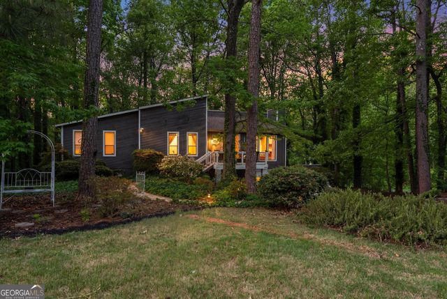 3045 Richmond Road, Woodstock, GA 30189