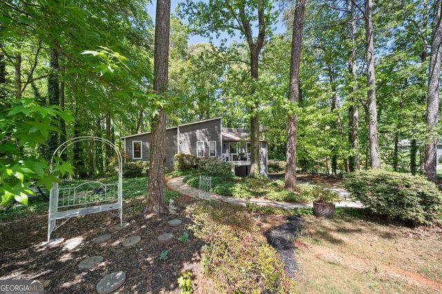 3045 Richmond Road, Woodstock, GA 30189