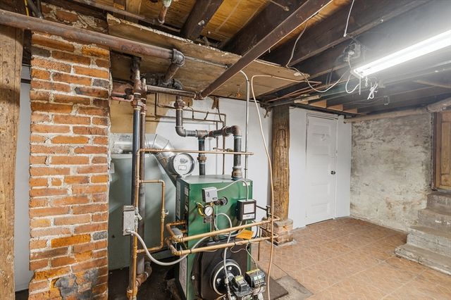 608 Plymouth St, Whitman, MA 02382