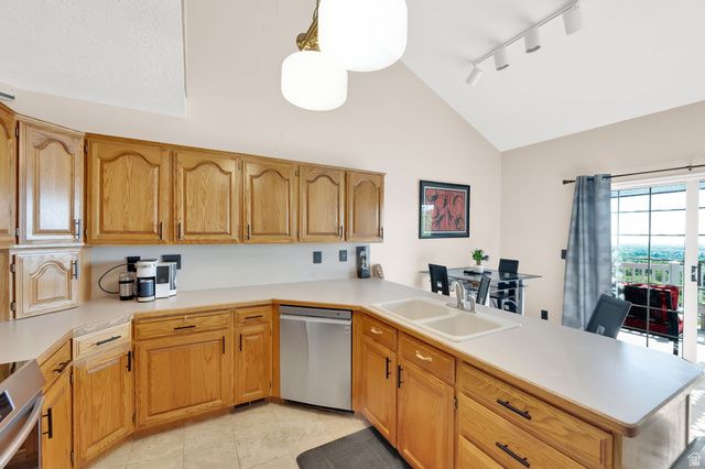 5057 S RIDGEDALE DR, Ogden, UT 84403