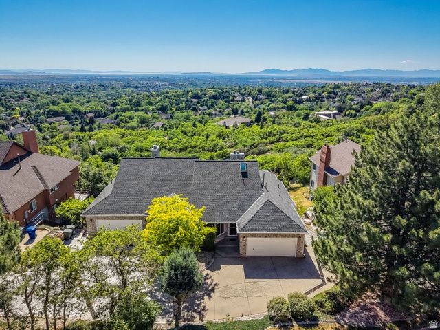 5057 S RIDGEDALE DR, Ogden, UT 84403