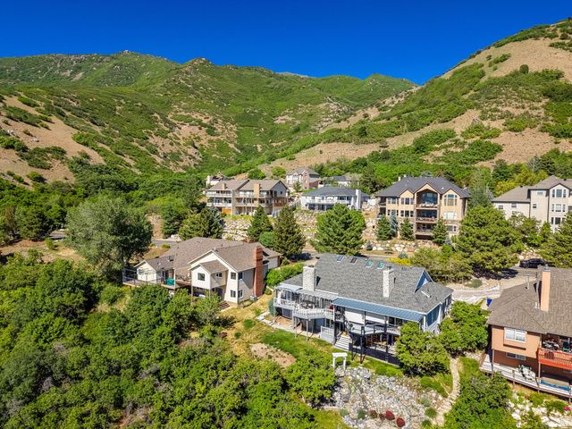 5057 S RIDGEDALE DR, Ogden, UT 84403