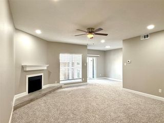 9707 Richmond Avenue 73, Houston, TX 77042
