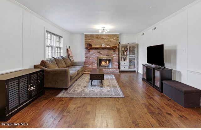 2234 N Nash Place N, Wilson, NC 27896