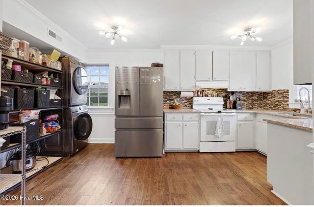 2234 N Nash Place N, Wilson, NC 27896