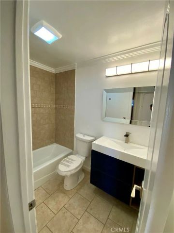 310 N Jackson Street 104, Glendale, CA 91206