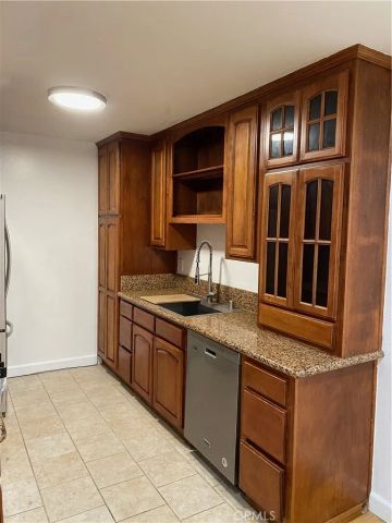 310 N Jackson Street 104, Glendale, CA 91206