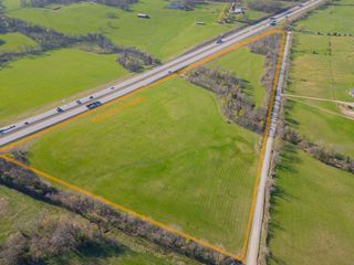 000 Country Trails Road, Conway, MO 65632