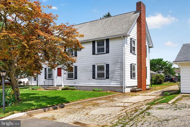 109 OAK ST, Elmer, NJ 08318