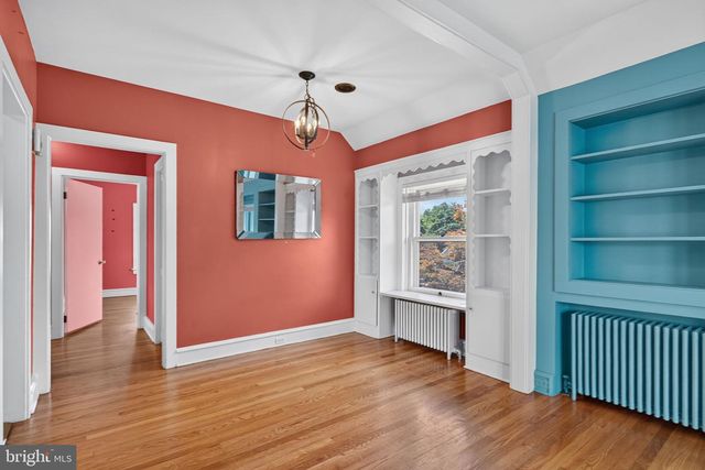 109 OAK ST, Elmer, NJ 08318