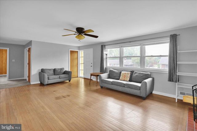 3329 WILLOW GROVE AVE, Reading, PA 19605
