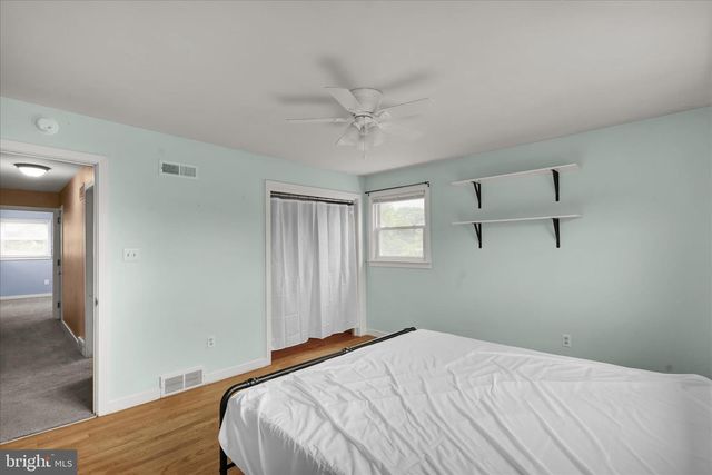 3329 WILLOW GROVE AVE, Reading, PA 19605