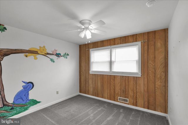 3329 WILLOW GROVE AVE, Reading, PA 19605