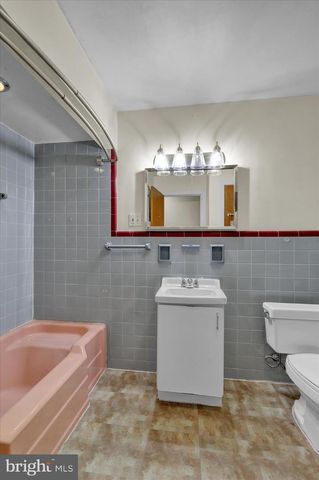 3329 WILLOW GROVE AVE, Reading, PA 19605