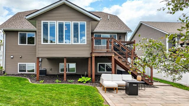 2168 Saint Andrews Drive, Altoona, WI 54720