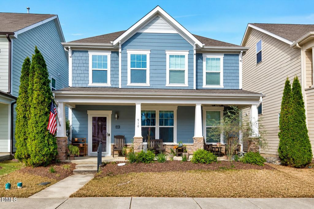 910 Branch Line Lane, Apex, NC 27502