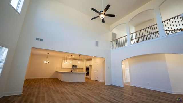 311 Garnet Drive, Bonaire, GA 31005