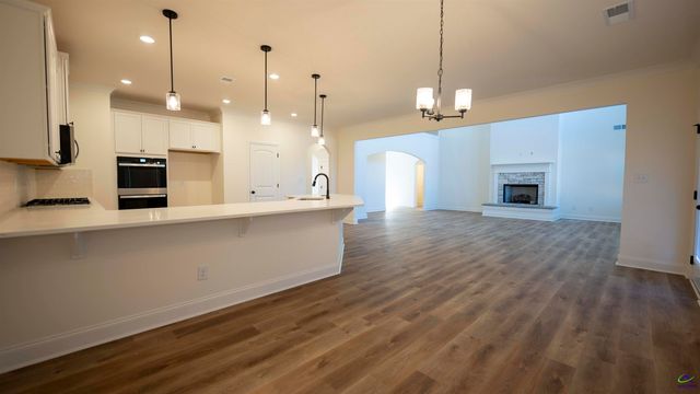 311 Garnet Drive, Bonaire, GA 31005