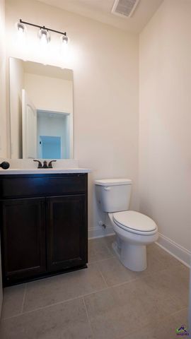 311 Garnet Drive, Bonaire, GA 31005