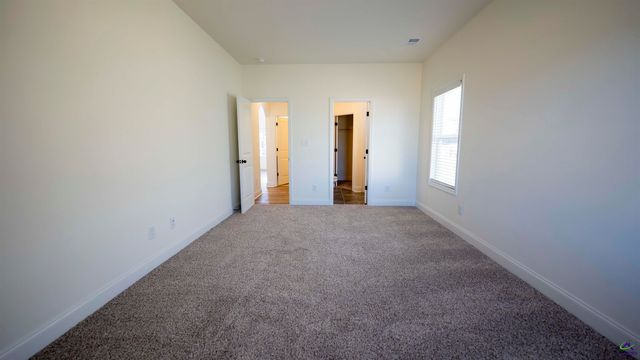 311 Garnet Drive, Bonaire, GA 31005