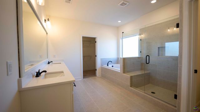 311 Garnet Drive, Bonaire, GA 31005