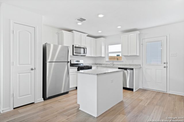 3538 Georgia Trace, San Antonio, TX 78109