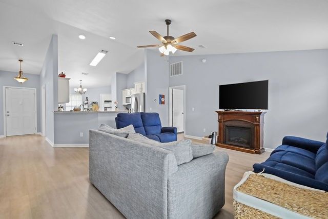 207 School House Creek Drive, St Marys, GA 31558