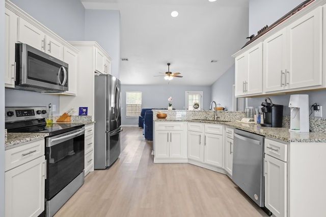 207 School House Creek Drive, St Marys, GA 31558