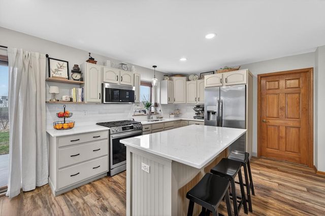 8900 Citadel Terrace, Sturtevant, WI 53177