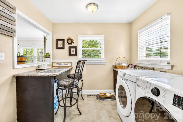 145 Driftwood Drive, Mooresville, NC 28117