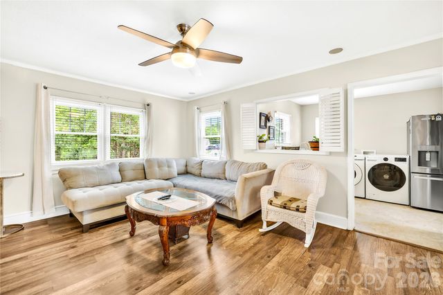 145 Driftwood Drive, Mooresville, NC 28117