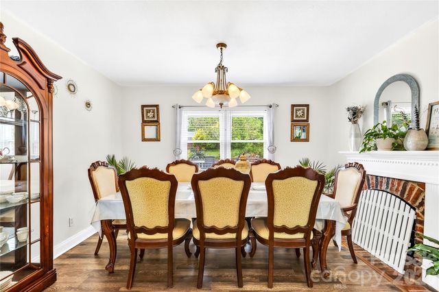 145 Driftwood Drive, Mooresville, NC 28117