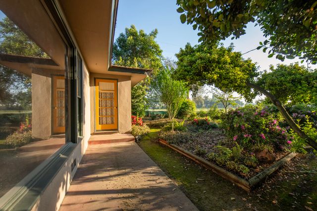 29934 Road 152, Visalia, CA 93292