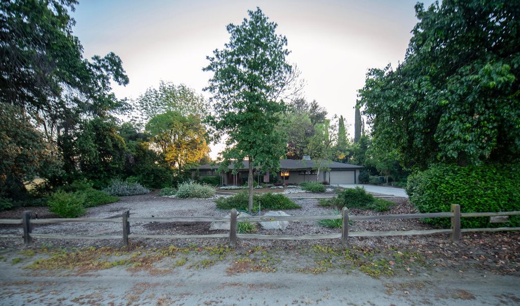 29934 Road 152, Visalia, CA 93292