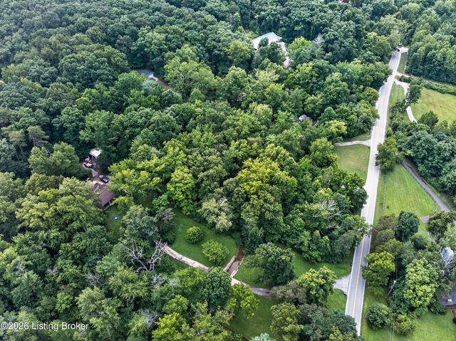 8019 Church Rd, Louisville, KY 40272