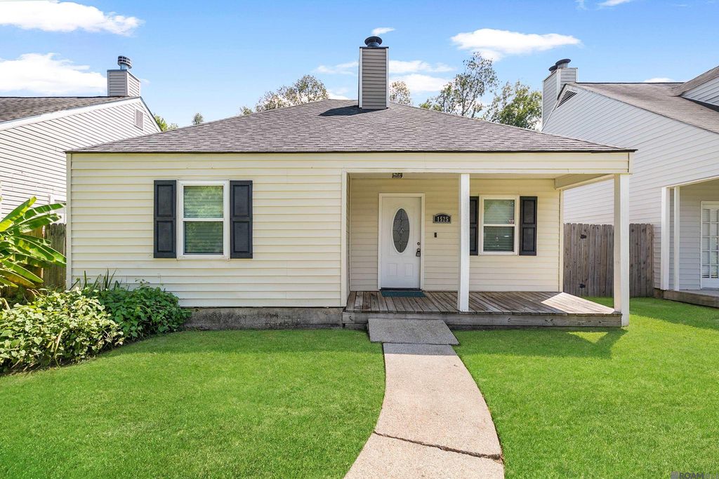1525 Lila Ave, Baton Rouge, LA 70820