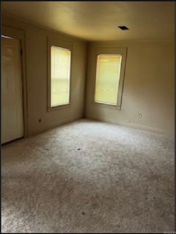 1920 W 25th Avenue, Pine Bluff, AR 71603
