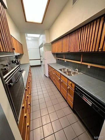 4173 Humphrey Street, St Louis, MO 63116