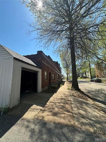 4173 Humphrey Street, St Louis, MO 63116