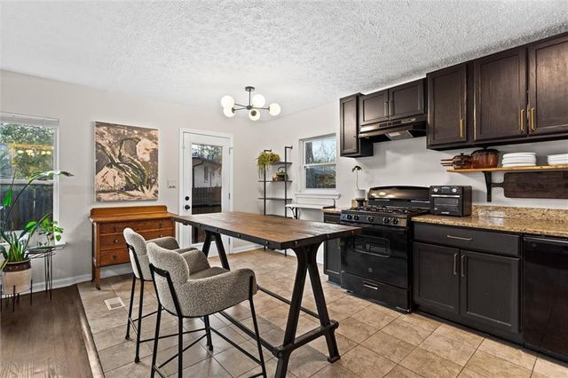 2466 Bouldercliff SE Way, Atlanta, GA 30316