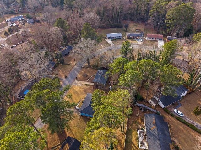 2466 Bouldercliff SE Way, Atlanta, GA 30316
