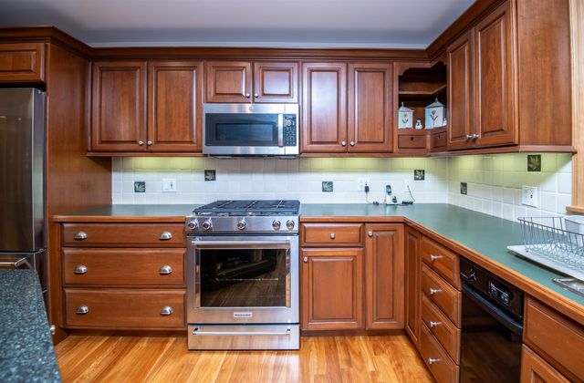 182 Farm Ridge Road, Ludlow, VT 05149