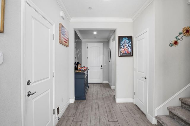 260 Seneca Way, Lodi, CA 95240