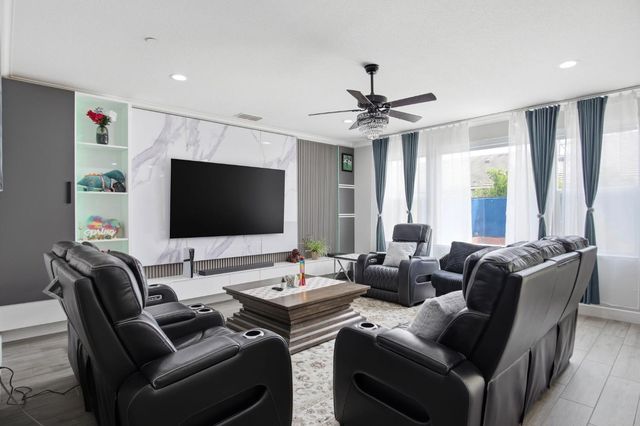 260 Seneca Way, Lodi, CA 95240