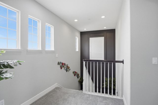 260 Seneca Way, Lodi, CA 95240