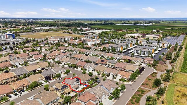 260 Seneca Way, Lodi, CA 95240