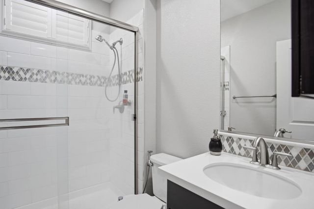 260 Seneca Way, Lodi, CA 95240