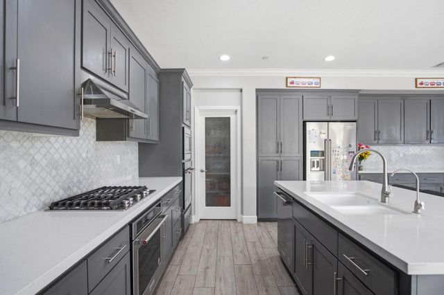 260 Seneca Way, Lodi, CA 95240